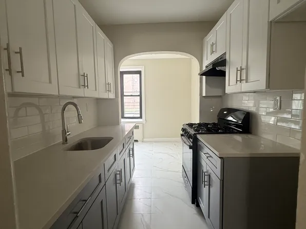 30 Van Velsor Pl, Newark, NJ