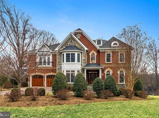 3133 N Piedmont St, Arlington, VA 22207