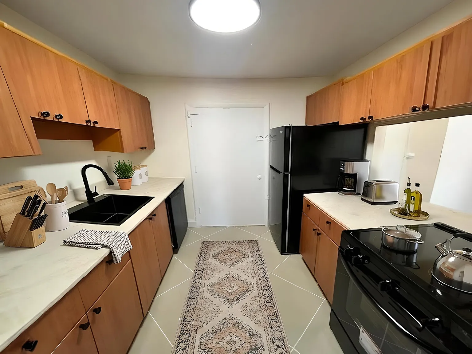 Park Hill Hollywood Apartments — Photo 3