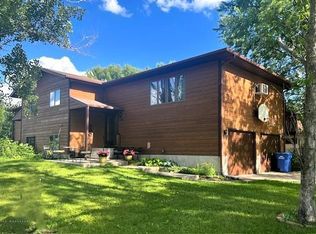 118 36th Ave N, Fargo, ND 58102