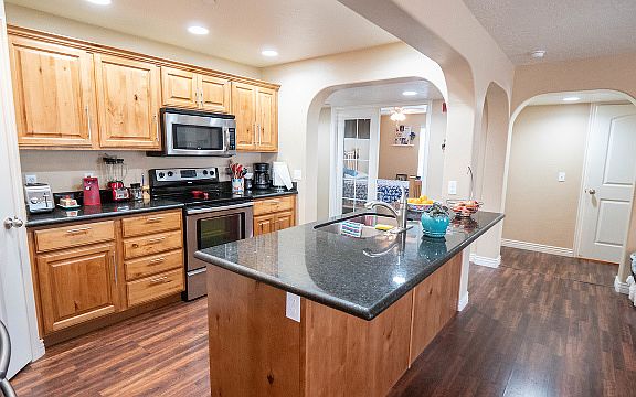 3rd image of 11756 S Currant Dr Unit 103