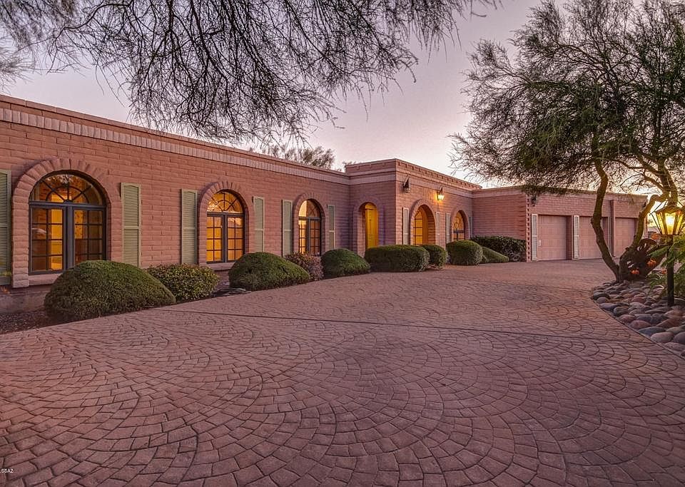 1st image of 5720 E Paseo Caborca