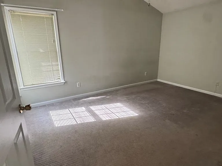 105 Rustling Oak Rdg — Photo 18