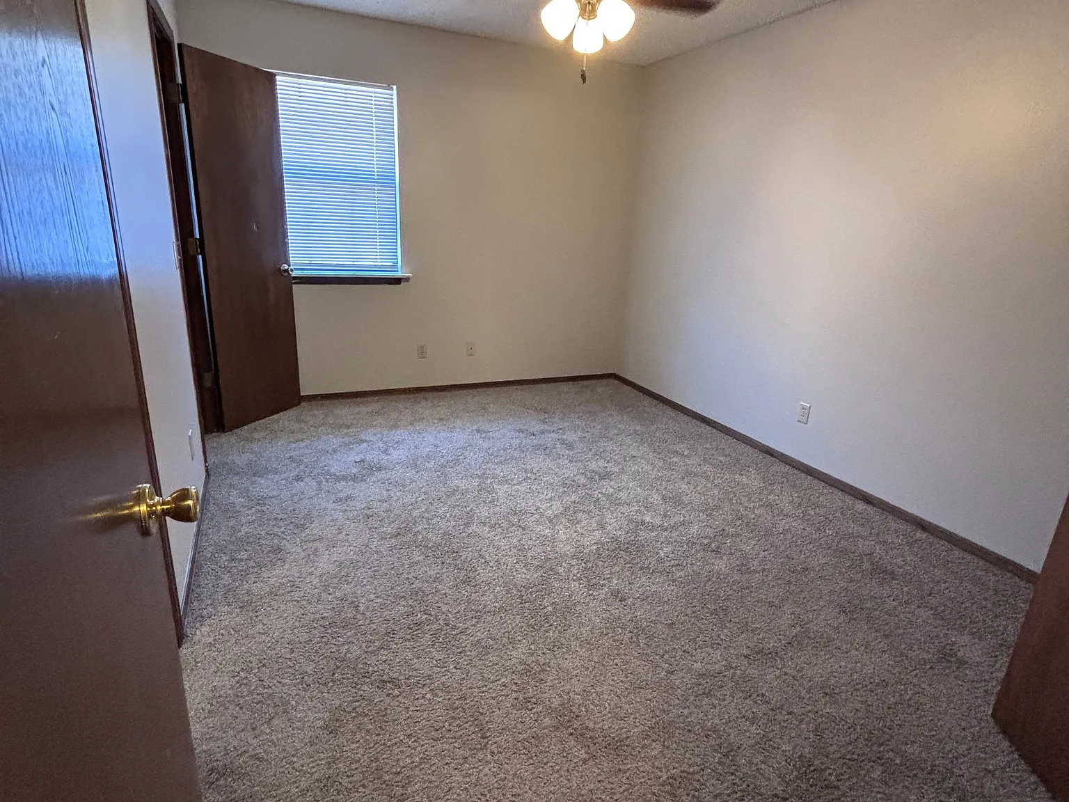 2 bed, 1078 sqft, $800 — Photo 4