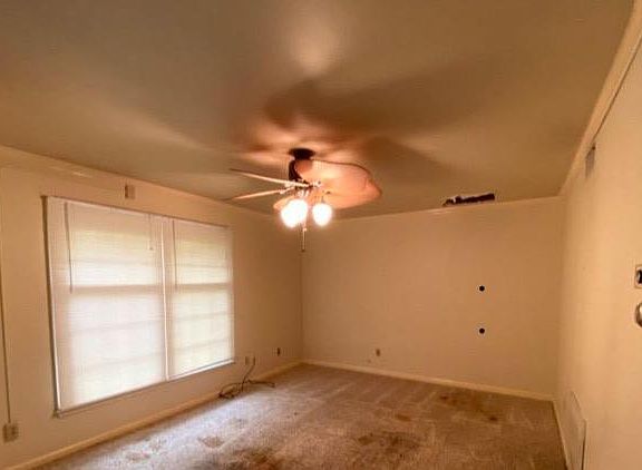 3rd image of 3126 Kirklevington Dr