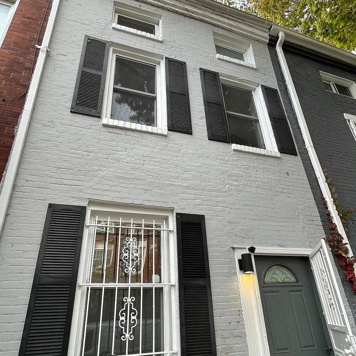 3 bed, 1656 sqft, $6,000 — Photo 1