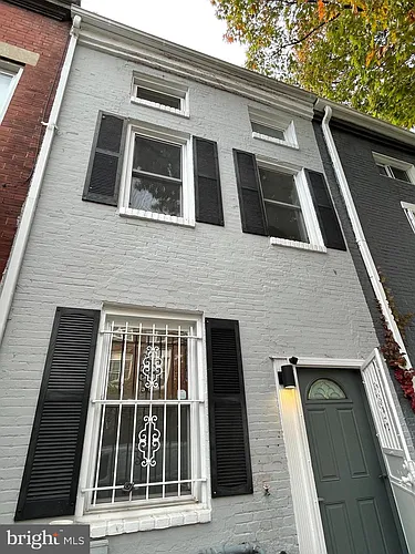 2016 10th St NW Photo 1 2016 10th St NW Photo 1