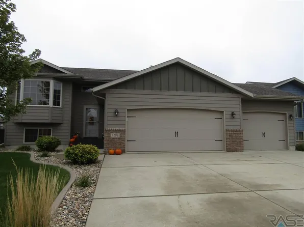 4708 S Klein Ave, Sioux Falls, SD 57106