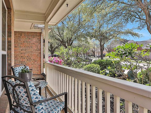 4th image of 14622 Emerald Cypress Ln