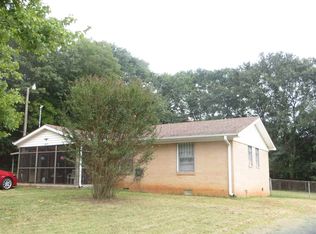 207 Scenic Dr, Greer, SC 29651