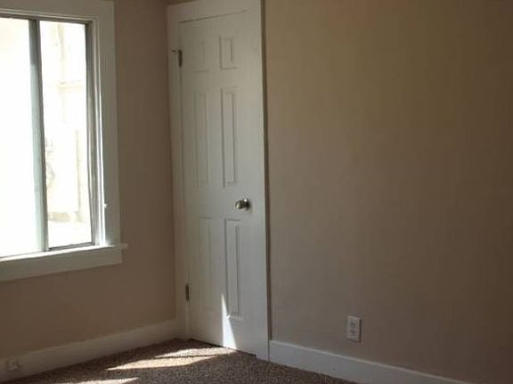 2nd image of 3963 S Wilton Pl