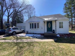 206 Cedar St W, Stevens Point, WI 54481