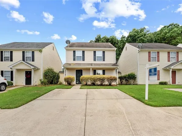 205 Coral Cir, McDonough, GA 30253