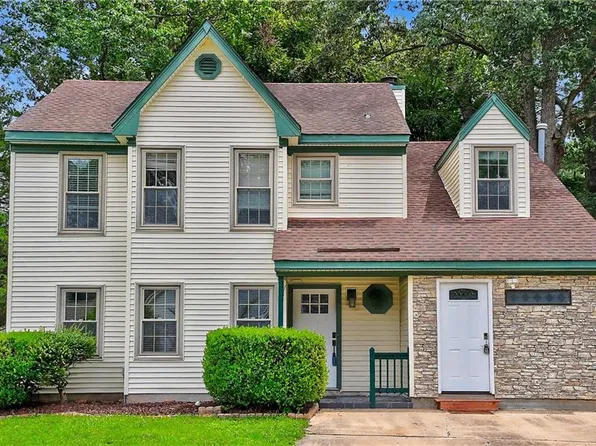 1820 Castleton Ct, Virginia Beach, VA 23454