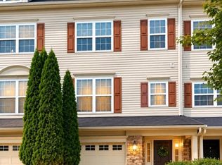 9160 Marlove Oaks Ln, Owings Mills, MD 21117