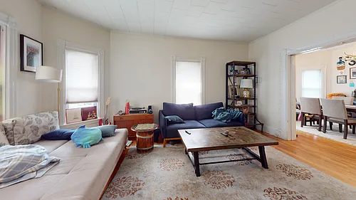 118 Waverly St #1 Photo 1
