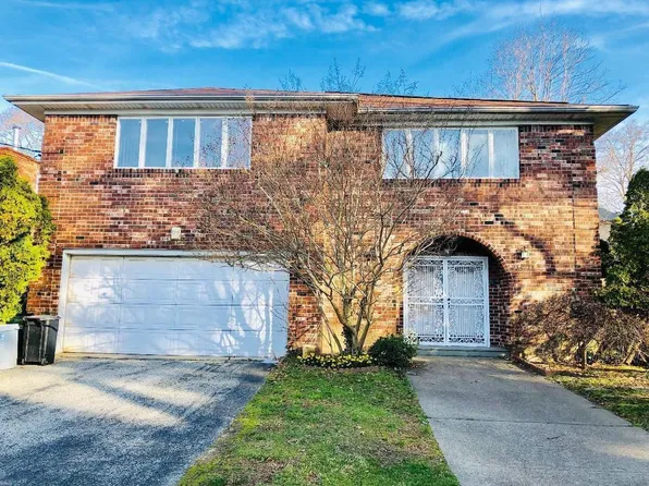23417 38th Dr, Flushing, NY 11363