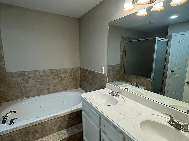 5600 Alvin A Klein Dr #2 — Photo 8