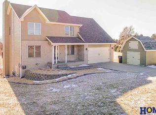 1185 Ash Dr, Eagle, NE 68347