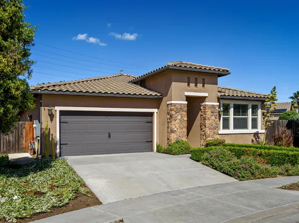 2409 S Bundy Dr, Fresno, CA 93727