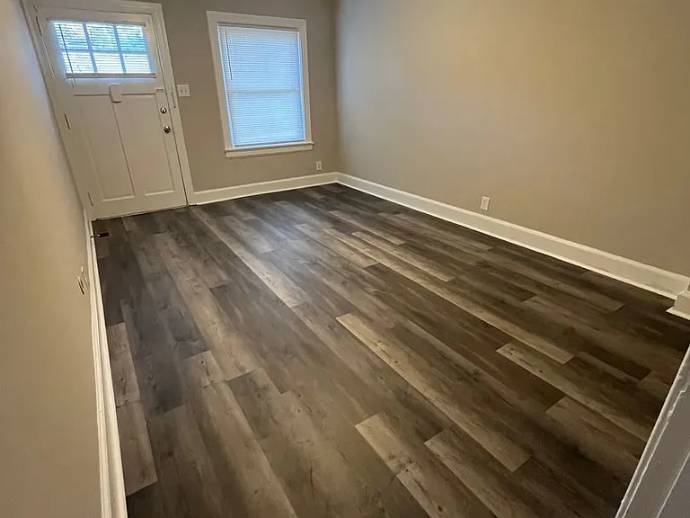 3515 N Roxboro St — Photo 14