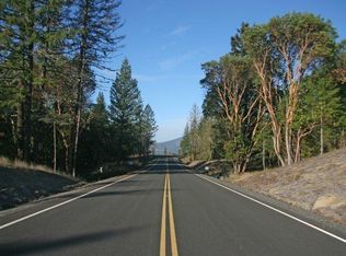 115 McKenzie Ridge Rd, Grants Pass, OR 97526