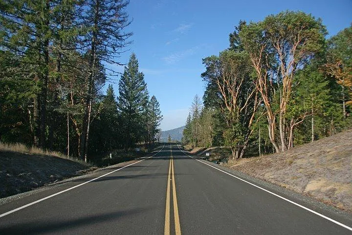 115 McKenzie Ridge Rd photo 1