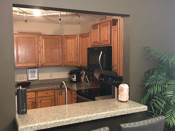 4th image of 5397 Blue Bill Park Dr APT 7