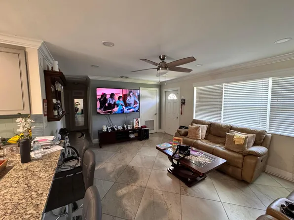 1021 Beech Road, West Palm Beach, FL 33409