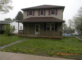 49 Fairview Ave, Mount Pocono, PA 18344