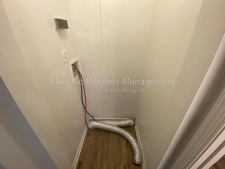 100 Chesterfield Ln #302 — Photo 19