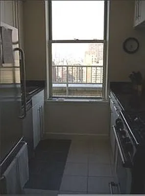 Rented by Douglas Elliman | media 11