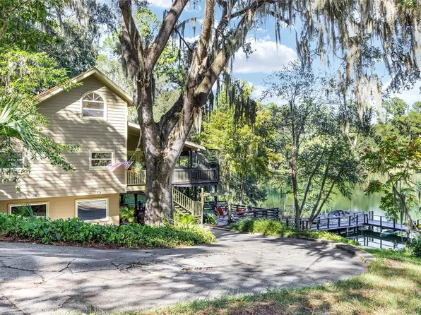 11511 Camp Dr, Dunnellon, FL 34432