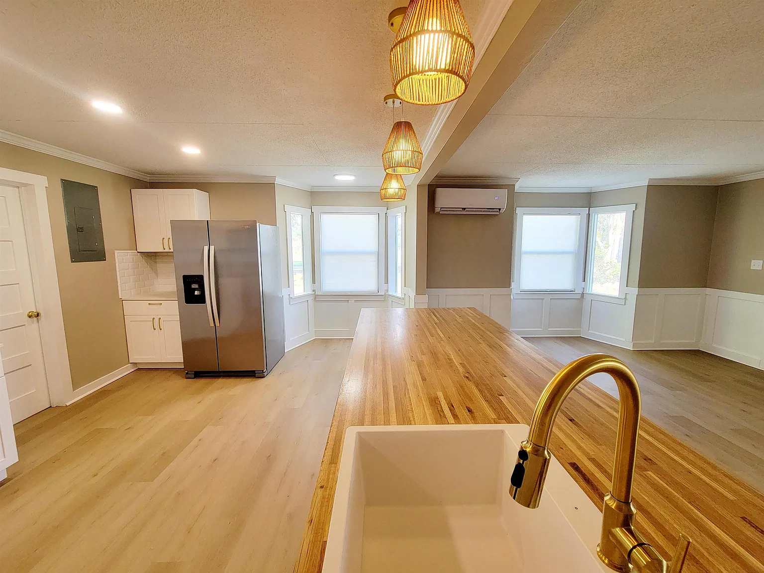 3 bed, 1720 sqft, $1,800 — Photo 2