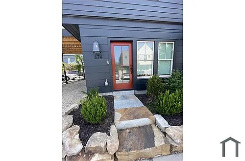 674 Exchange St SE Photo 1