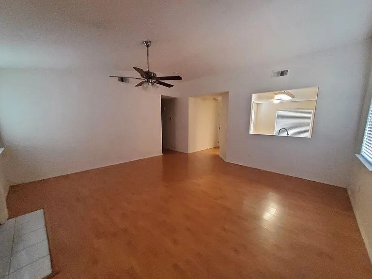 5615 Sugar Pine Dr — Photo 4