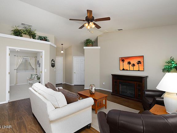 5th image of 3010 Bowie Dr