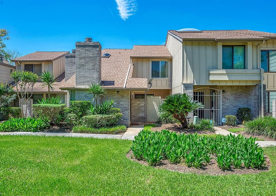 1st image of 13607 Hollowgreen Dr Unit 14/143