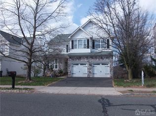 15 Purcell Rd, Bridgewater, NJ 08807