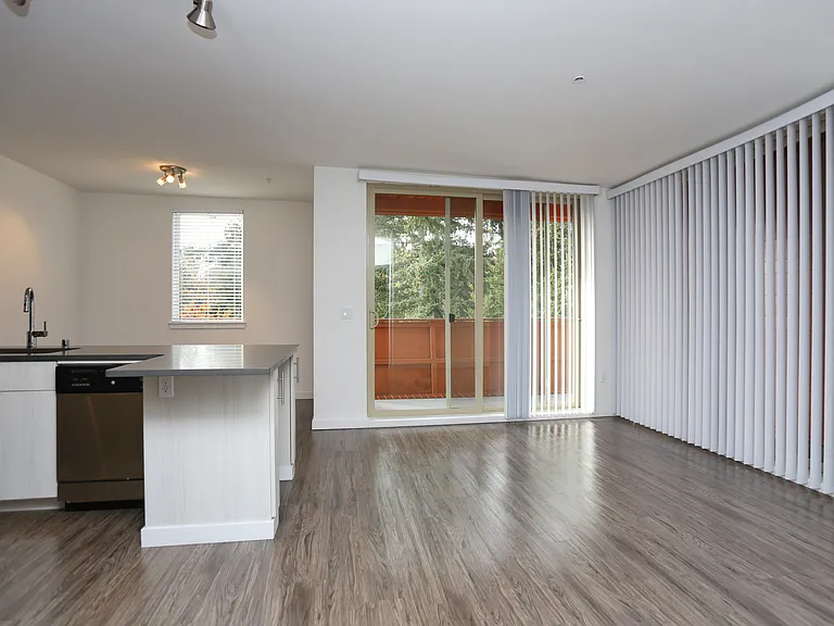 Greenwood Place Apartments — Photo 39