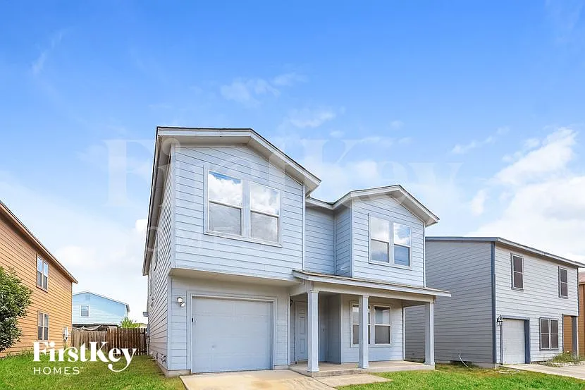 7615 Fishers Path