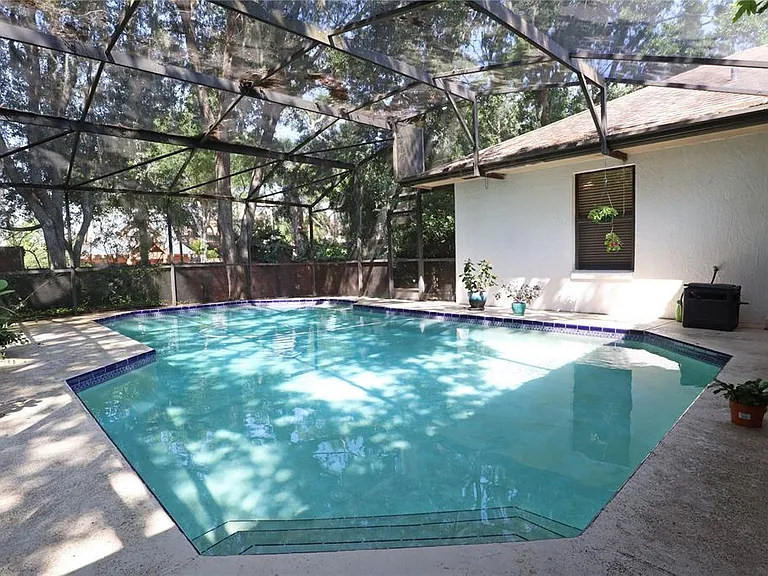 5722 Bay Side Dr — Photo 23