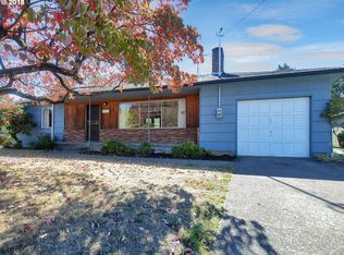 12620 NE Glisan St, Portland, OR 97230