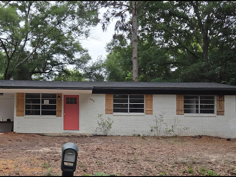 503 Tall Pines St — Photo 1