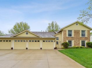6208 Greenbriar Ln SW UNIT A, Cedar Rapids, IA 52404