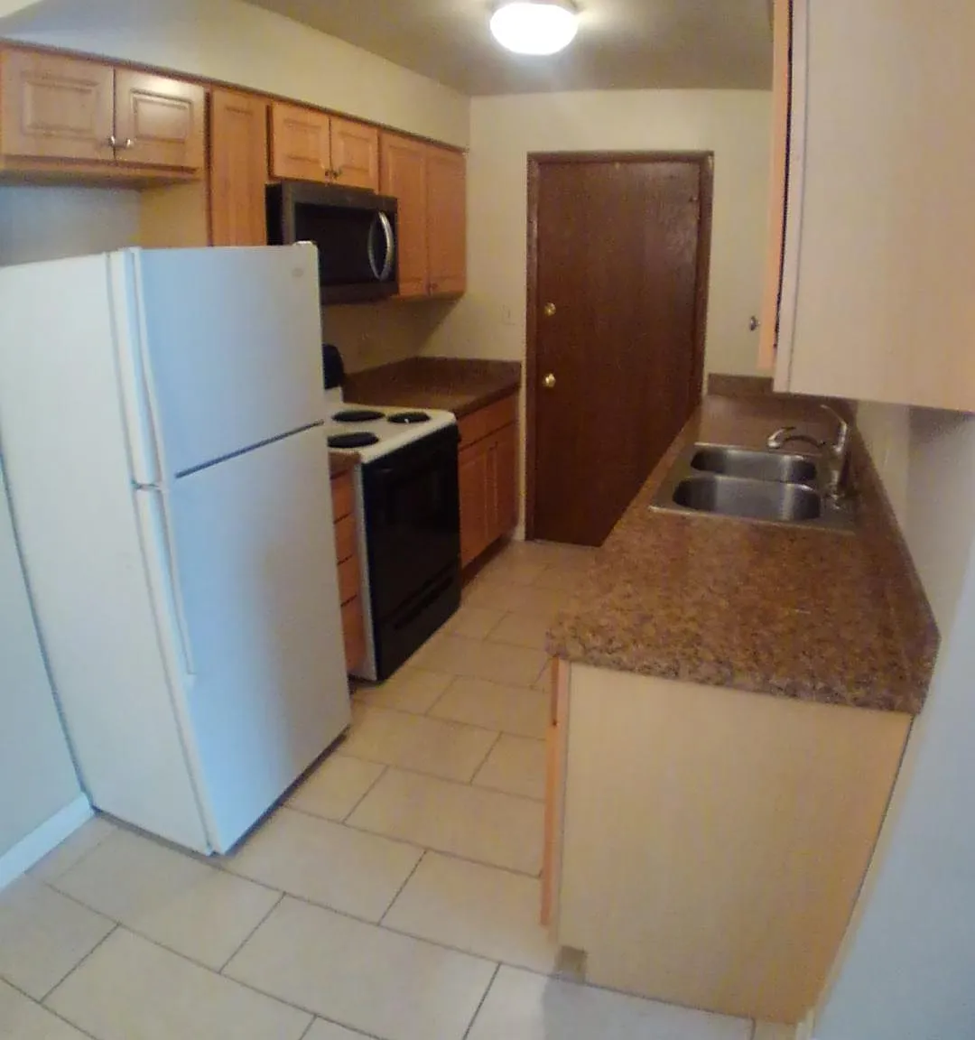 12818 Hill Dr — Photo 1