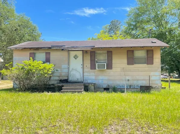 1108 E 4th Ave, Albany, GA 31705