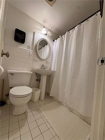 1205 Saint Charles Ave #509 — Photo 8