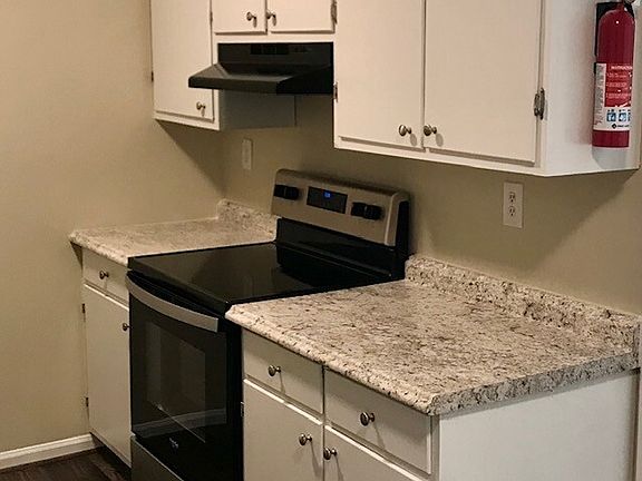 4th image of 316 W Academy St #2