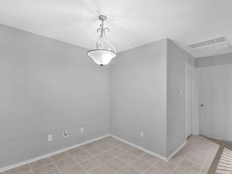 9016 Elm Drake Ln — Photo 15